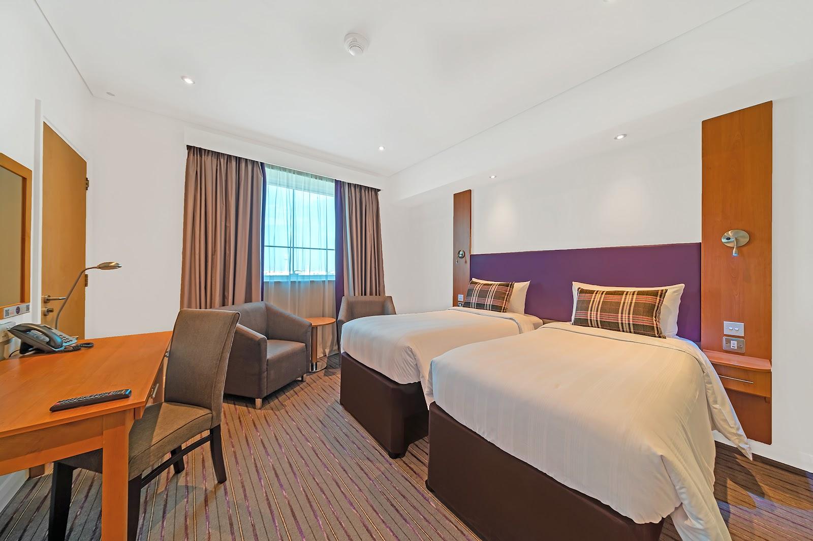 Premier Inn Dubai Investments Park Hotel – photo 3