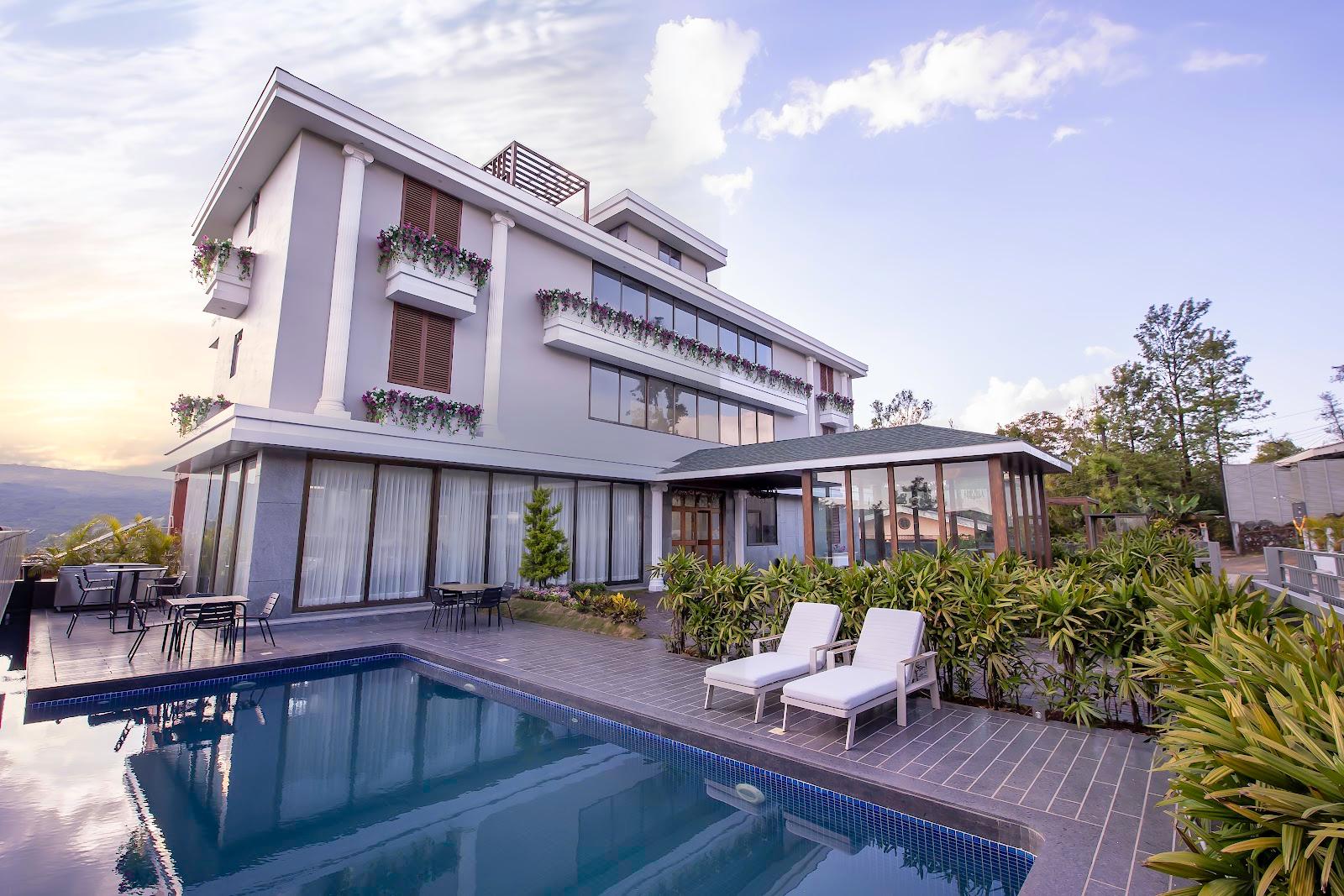 Valentia The Exotic Boutique Hotel, Mahabaleshwar - Pure Veg – photo 1