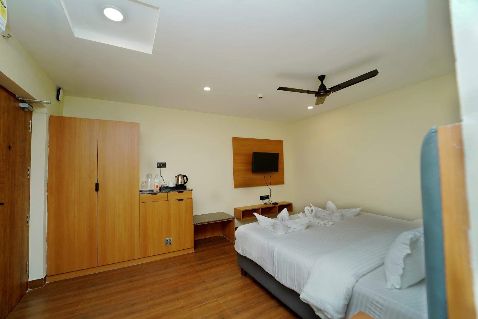 The Saffron Hotel – photo 4