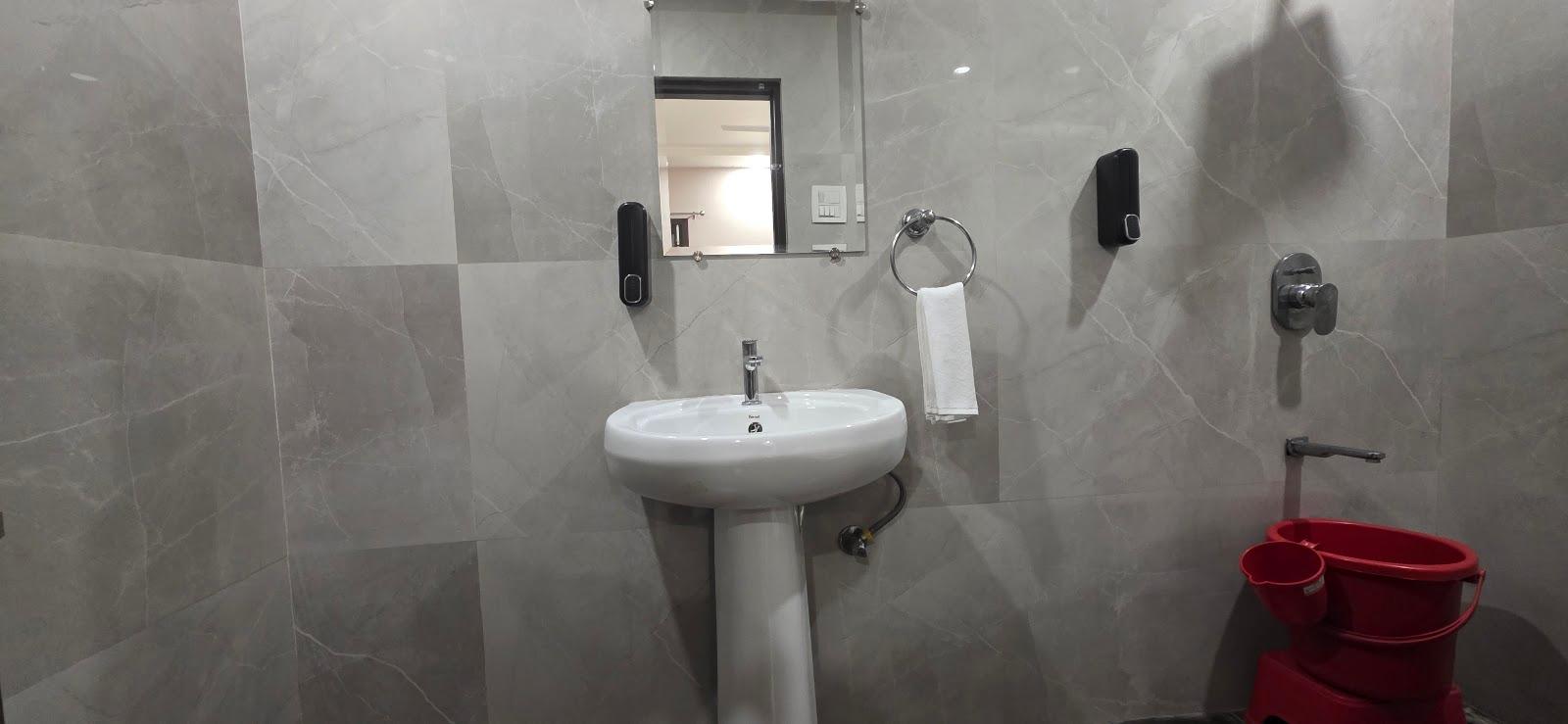 Hotel Golden Pearl Amritsar (Infront of Golden Temple Gate) – photo 2