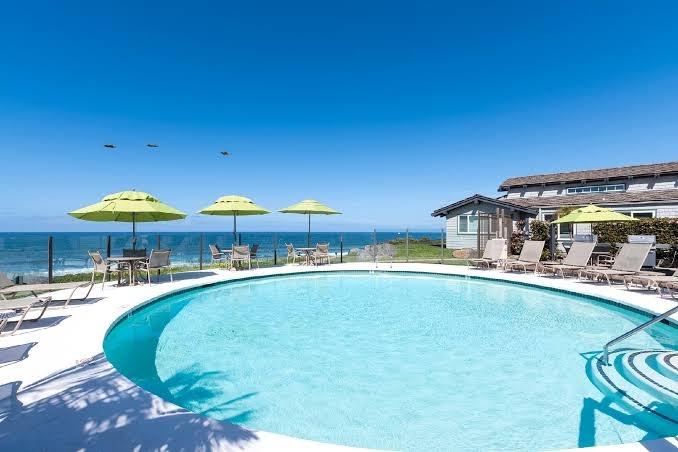 Wave Crest Resort – photo 1