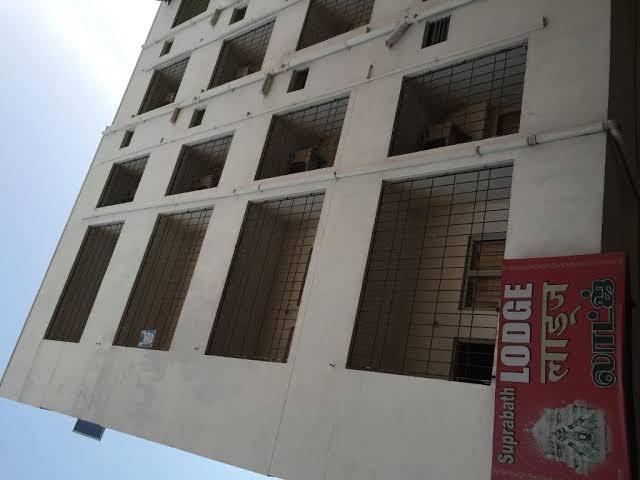Hotel Suprabath Towers – photo 4