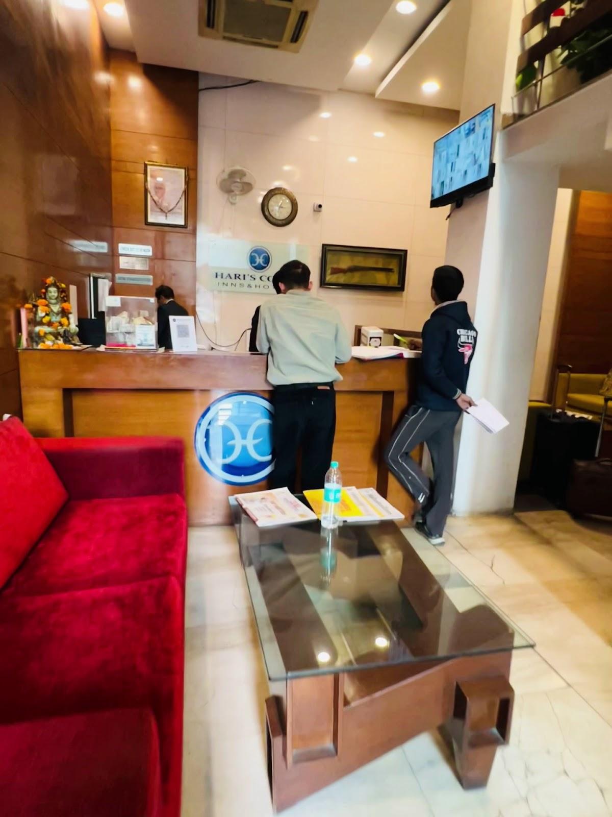 Hari's Court Inns & Hotels – photo 2