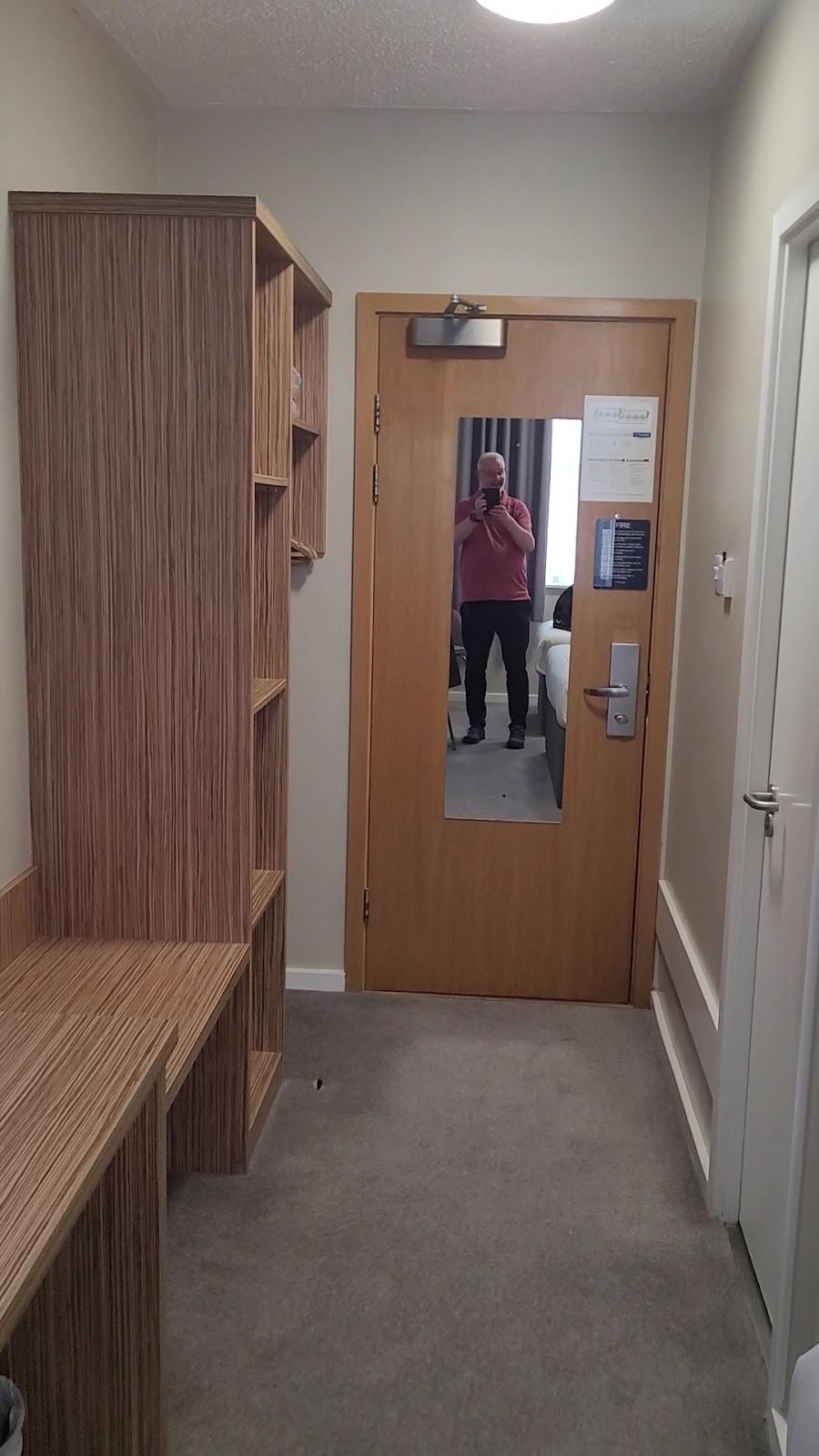 Travelodge Galway City – photo 2