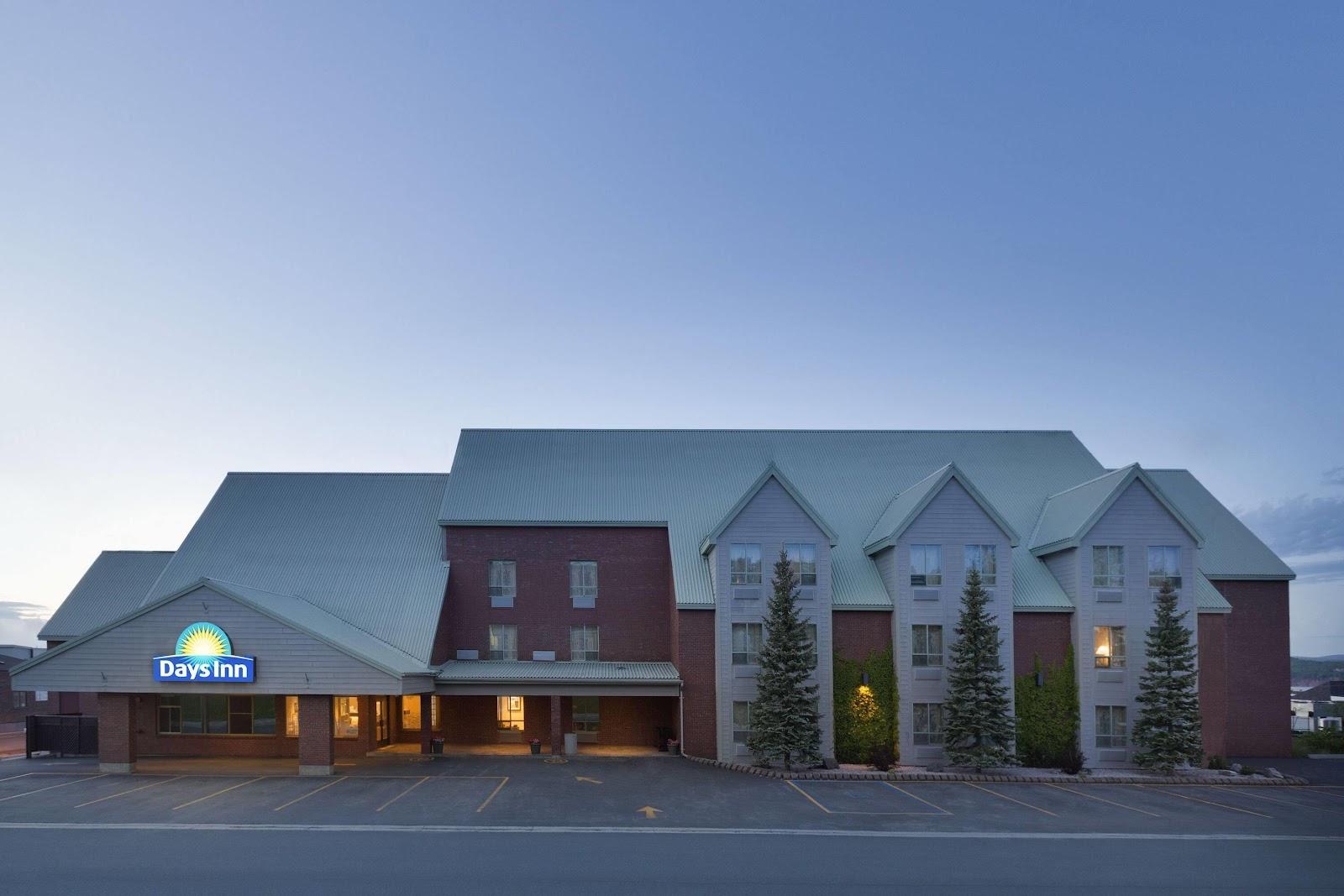 Days Inn by Wyndham Dalhousie – photo 1