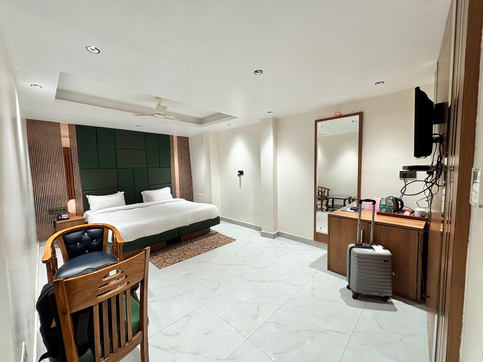 HOMANSH GALAXY HOTEL – photo 3