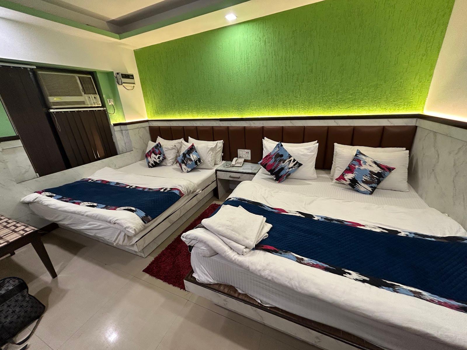 Hotel Shri Vinayak – photo 3