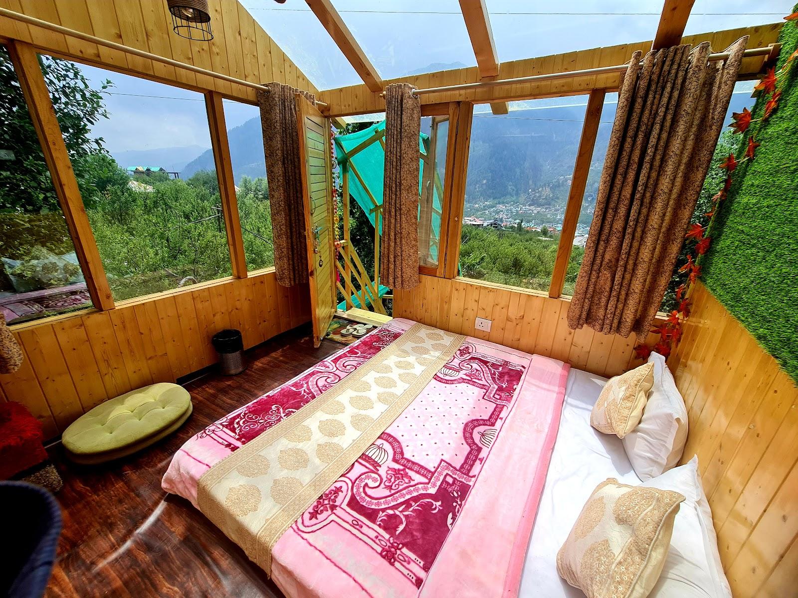 Manali treehouse & cafe – photo 3