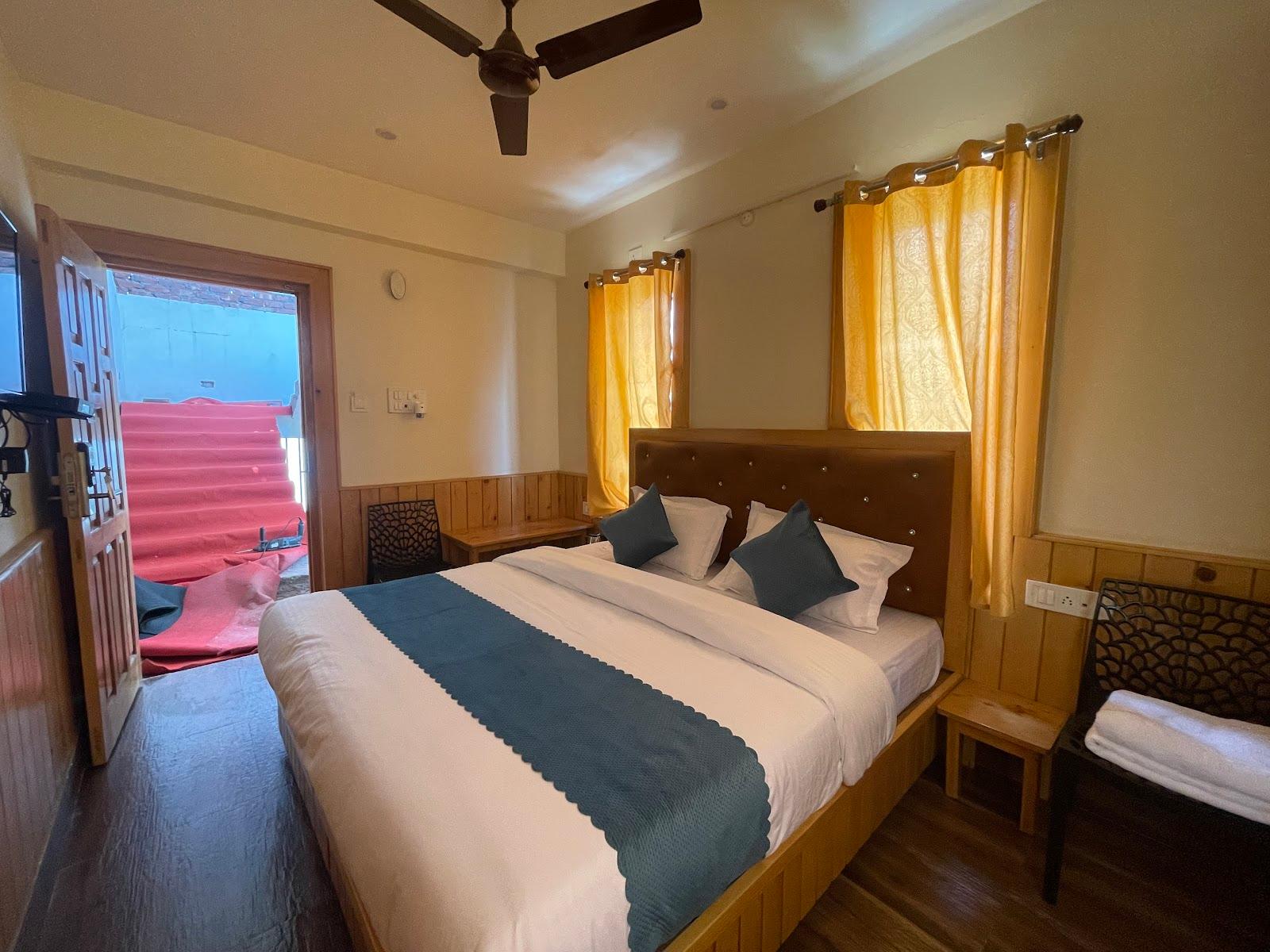 Hotel Diwan Sachpass Himalayan Brothers – photo 3