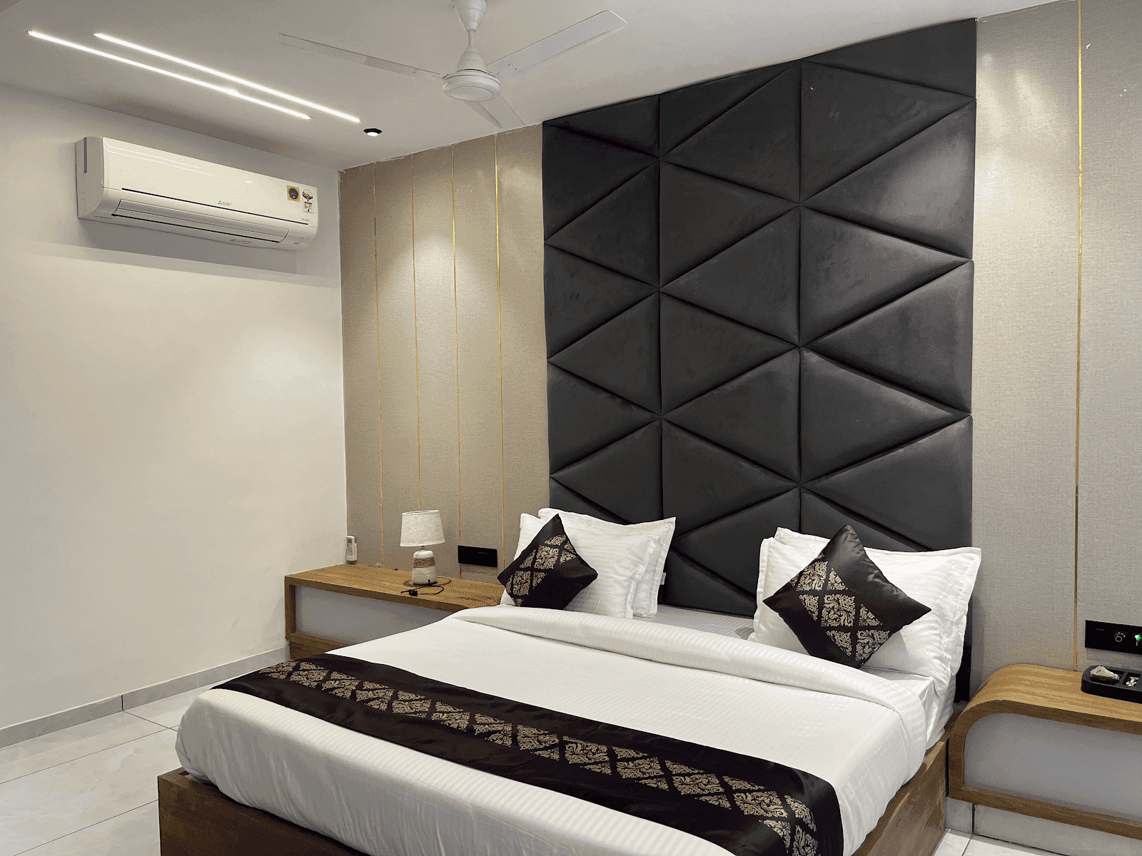 Hotel Royal Empire – photo 3