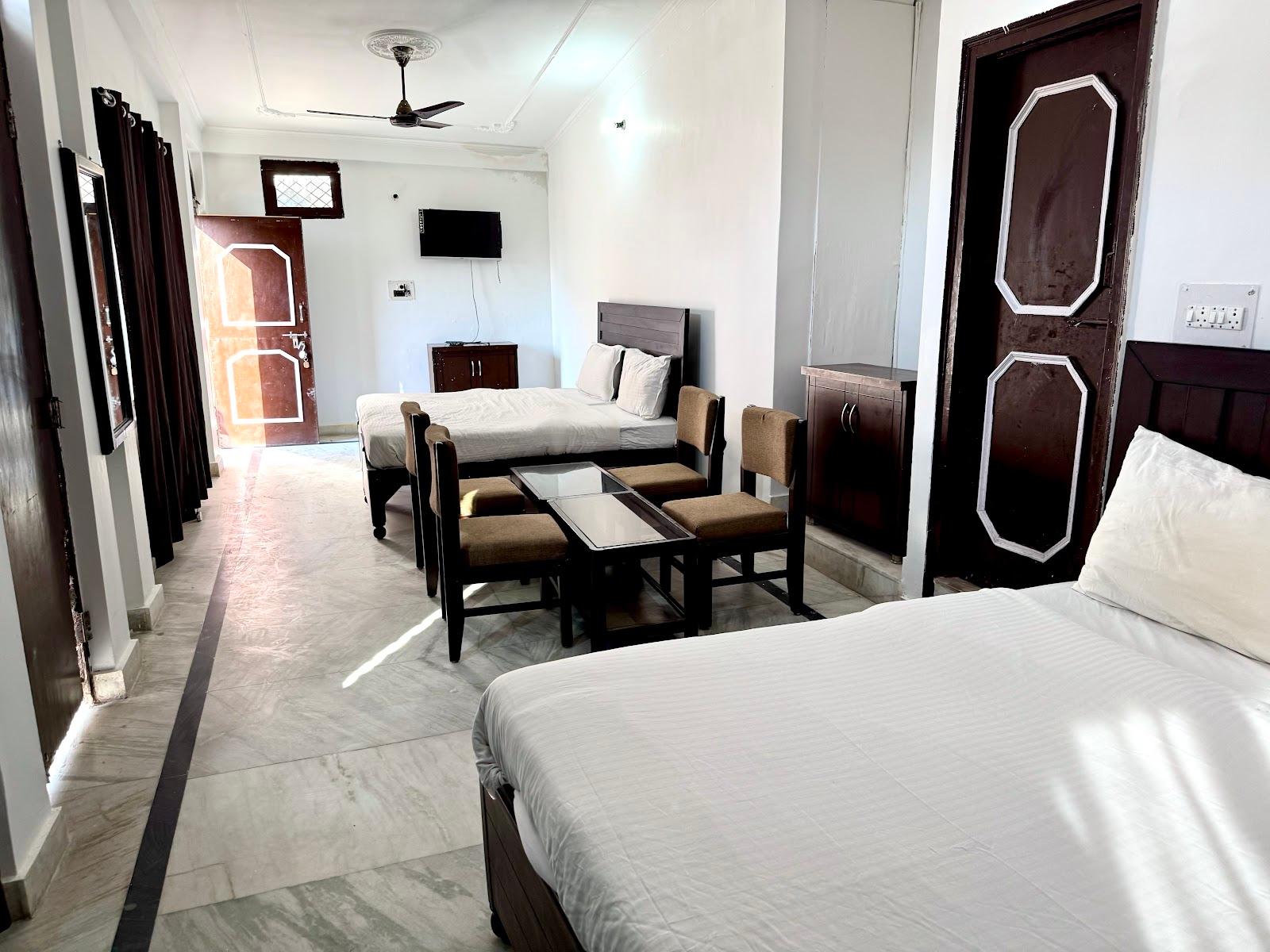 Nirvana Riverside Resort – photo 2
