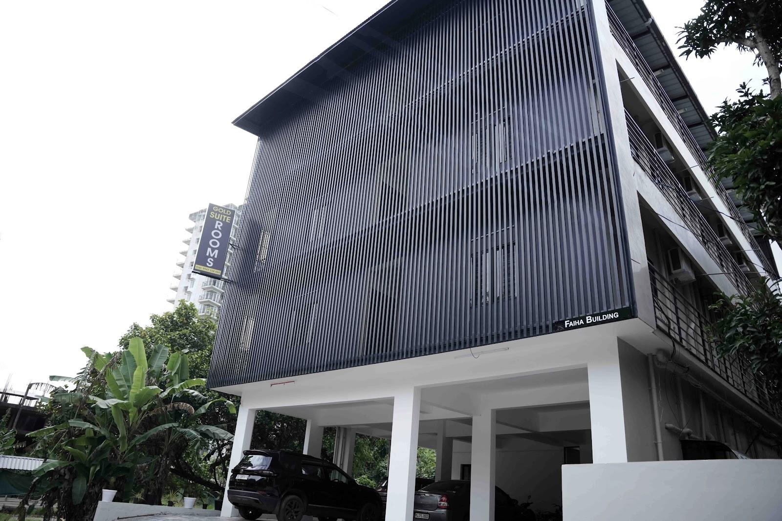 GOLD SUITE HOTEL - PREMIUM AC ROOMS NEAR INFOPARK KAKKANAD