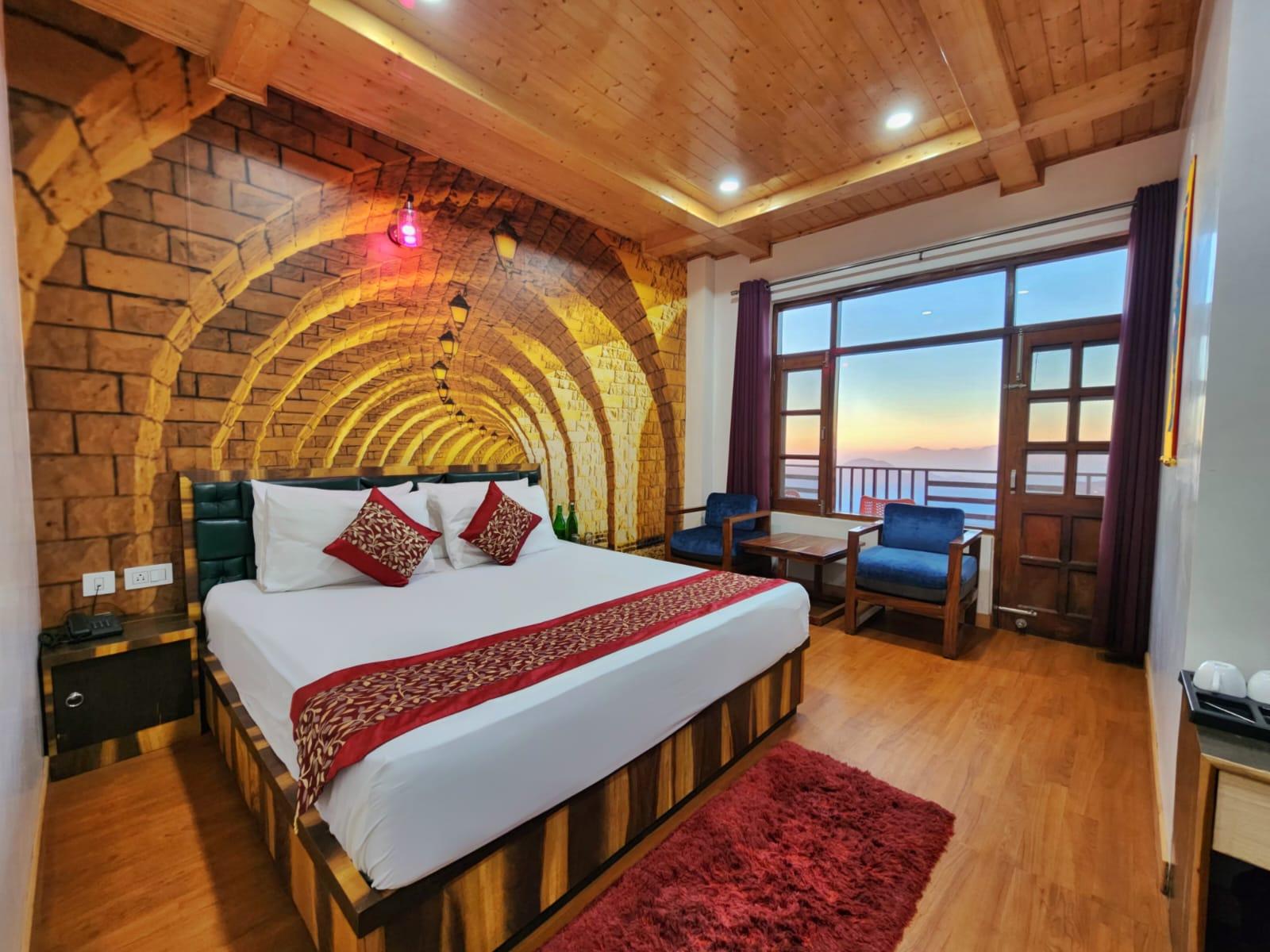 Sleeping Buddha View I Best Hotel In Shimla I Hotel Near Mall Road In Shimla – photo 4