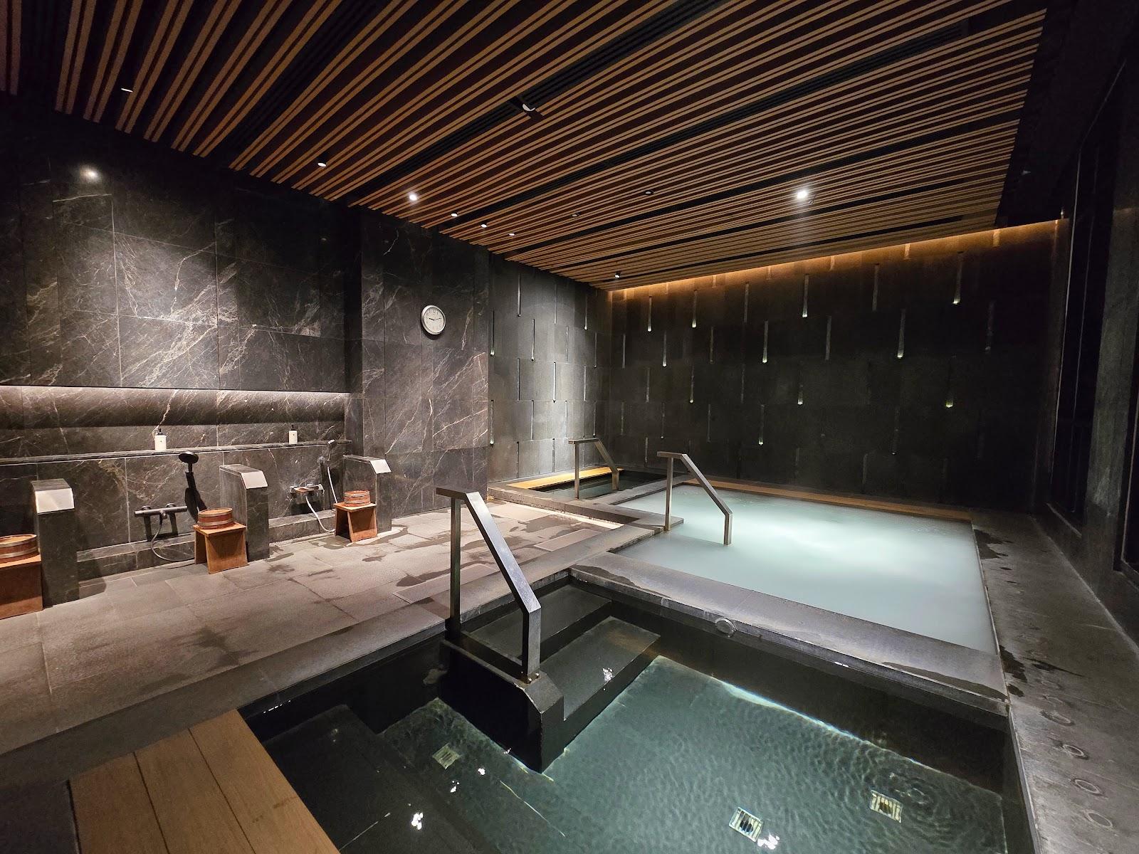 SILQ Hotel & Residence – photo 4