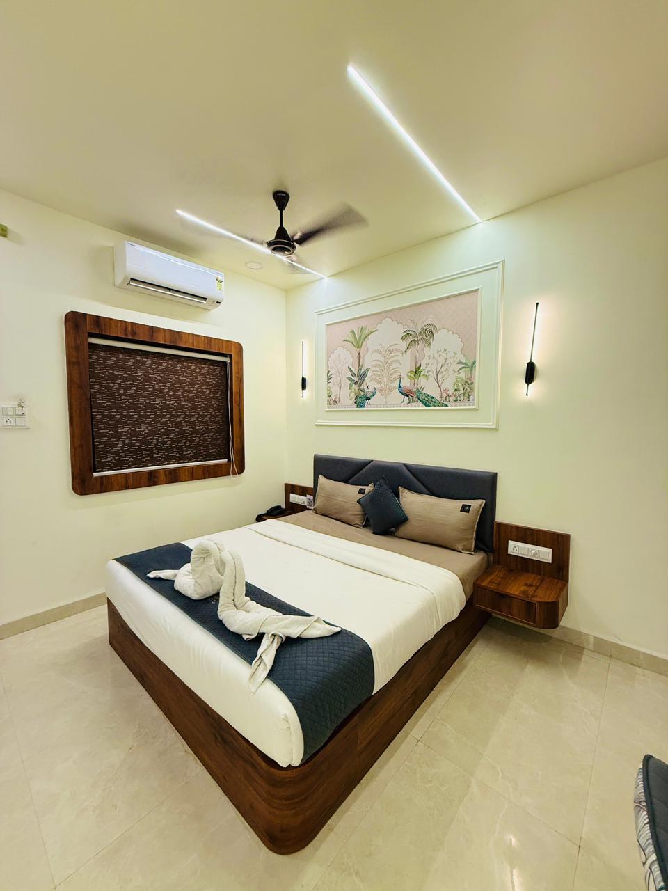 Hotel Bhatiya Inn & Avlokan Ka Swaad – photo 2