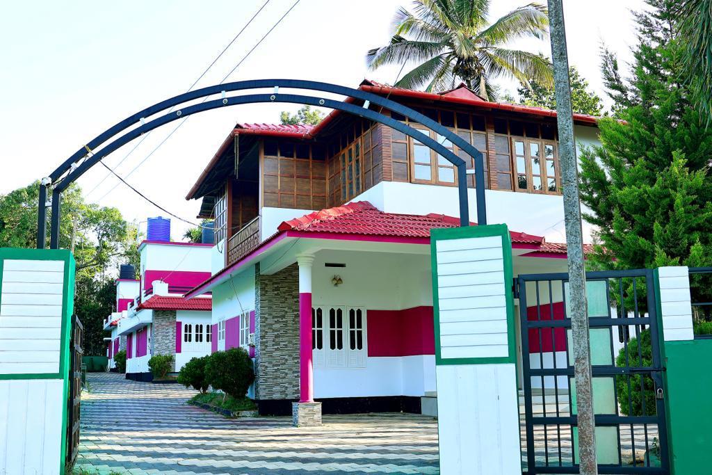 RESORT – photo 1