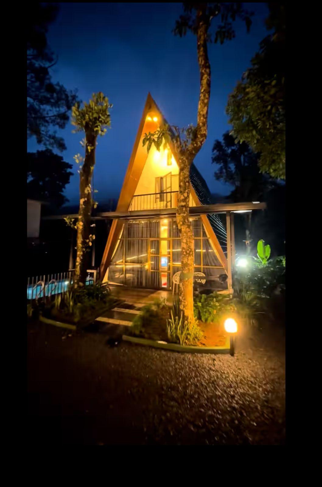 DACHA Cheer Home