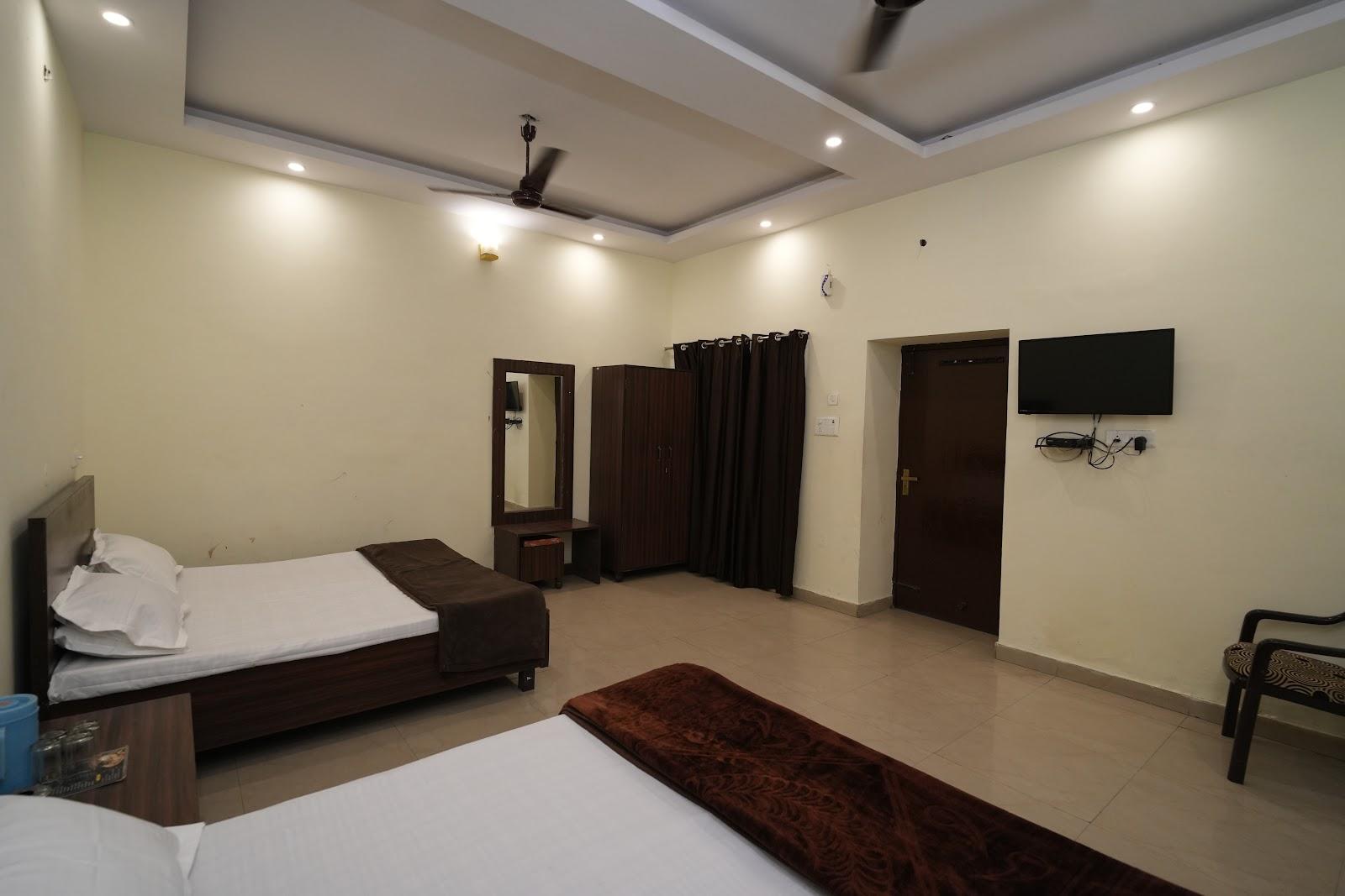 Hotel Sangam – photo 2