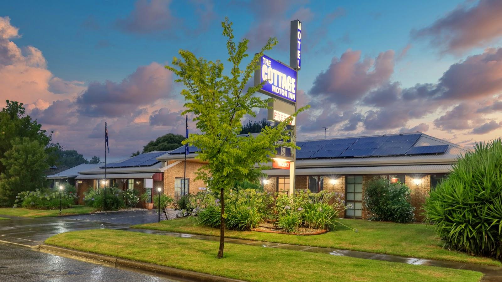 The Cottage Motor Inn Albury – photo 1