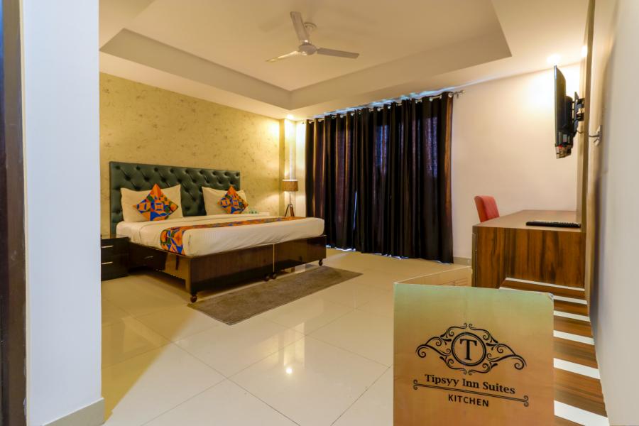Tipsyy inn Suites 007 – photo 3
