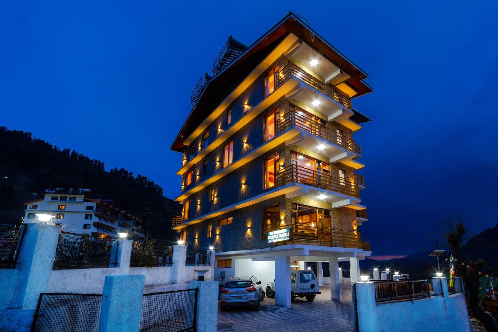 La Kailasha Regency Manali – photo 1