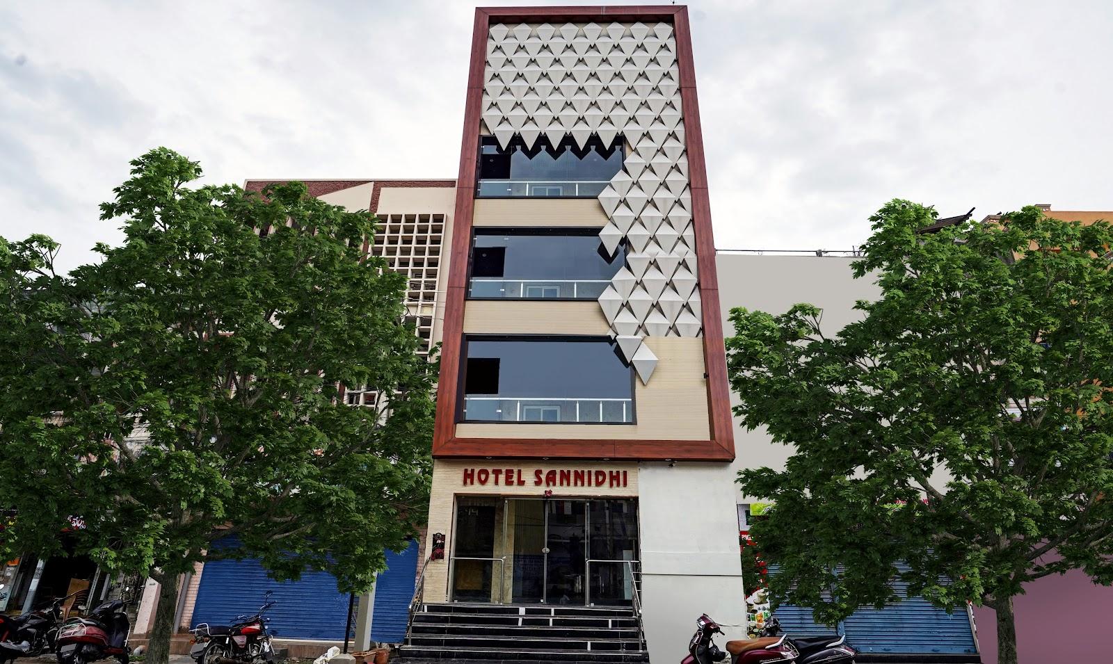 HOTEL SANNIDHI – photo 1