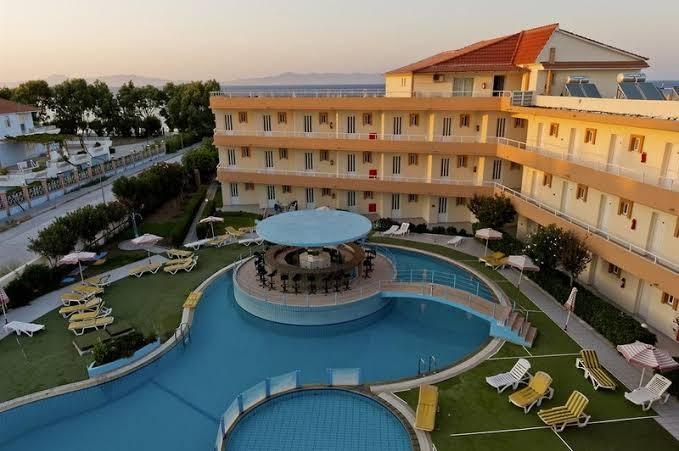 Bayside Katsaras Kremasti Hotel – photo 1