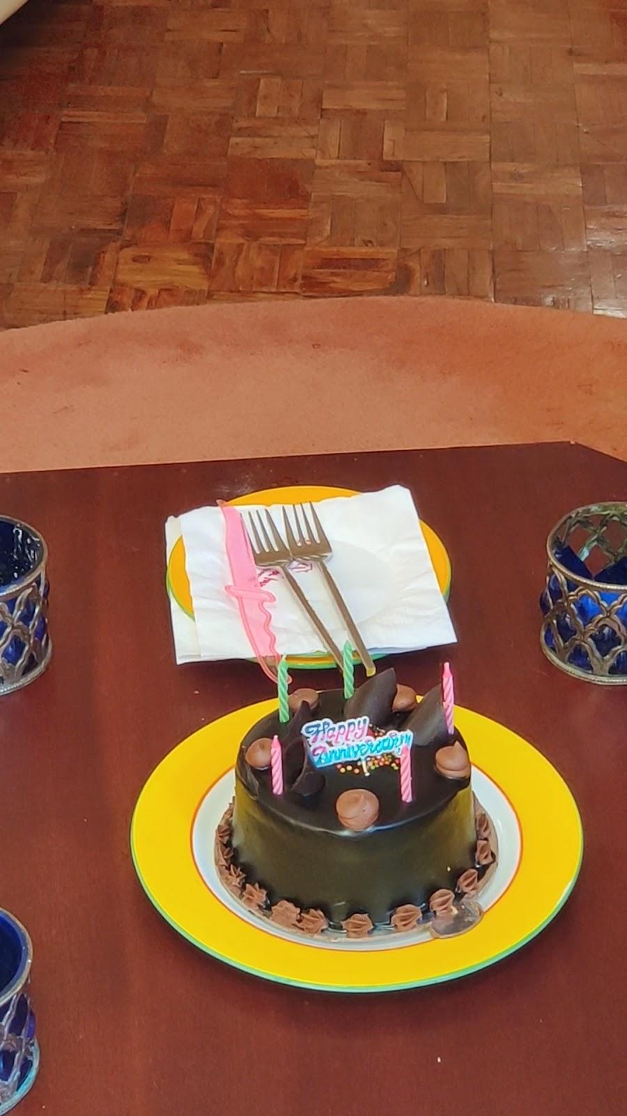 Honeymoon Inn – photo 2