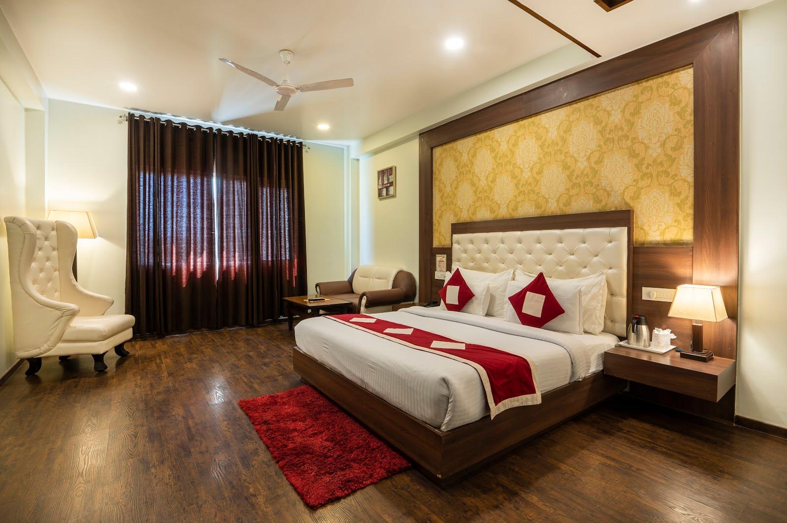 Hotel The Royal Krishna – photo 3