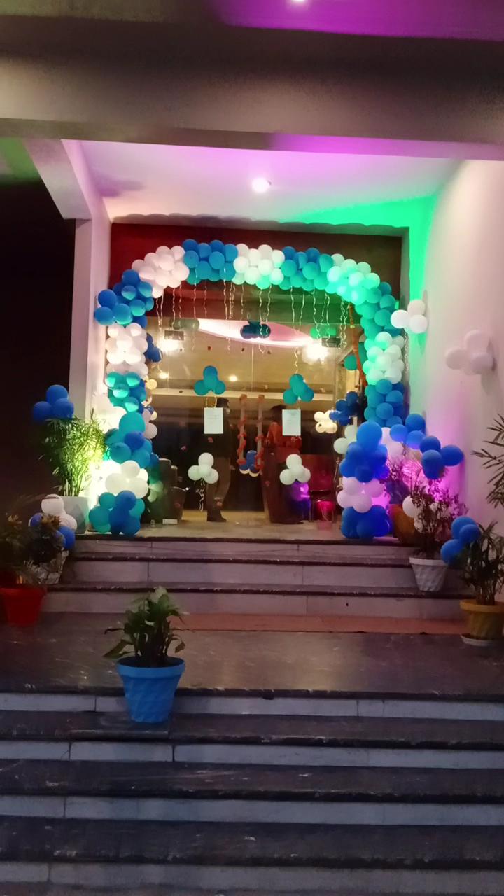 OYO Townhouse Hyderabad Gate IIT BHU Formerly RK Heights – photo 2
