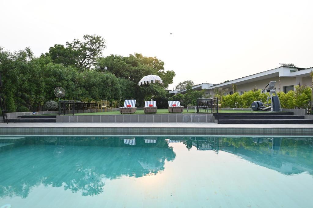 Status Club & Resort – photo 4