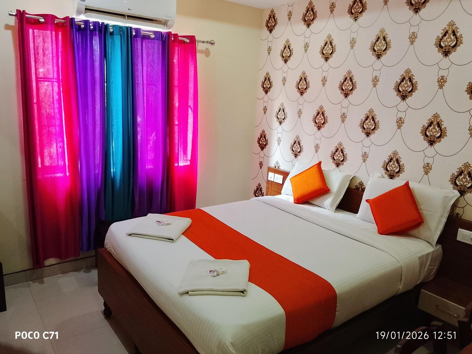 Hotel Brahmaputhra , East Nada | Next to Guruvayoor Temple – photo 3