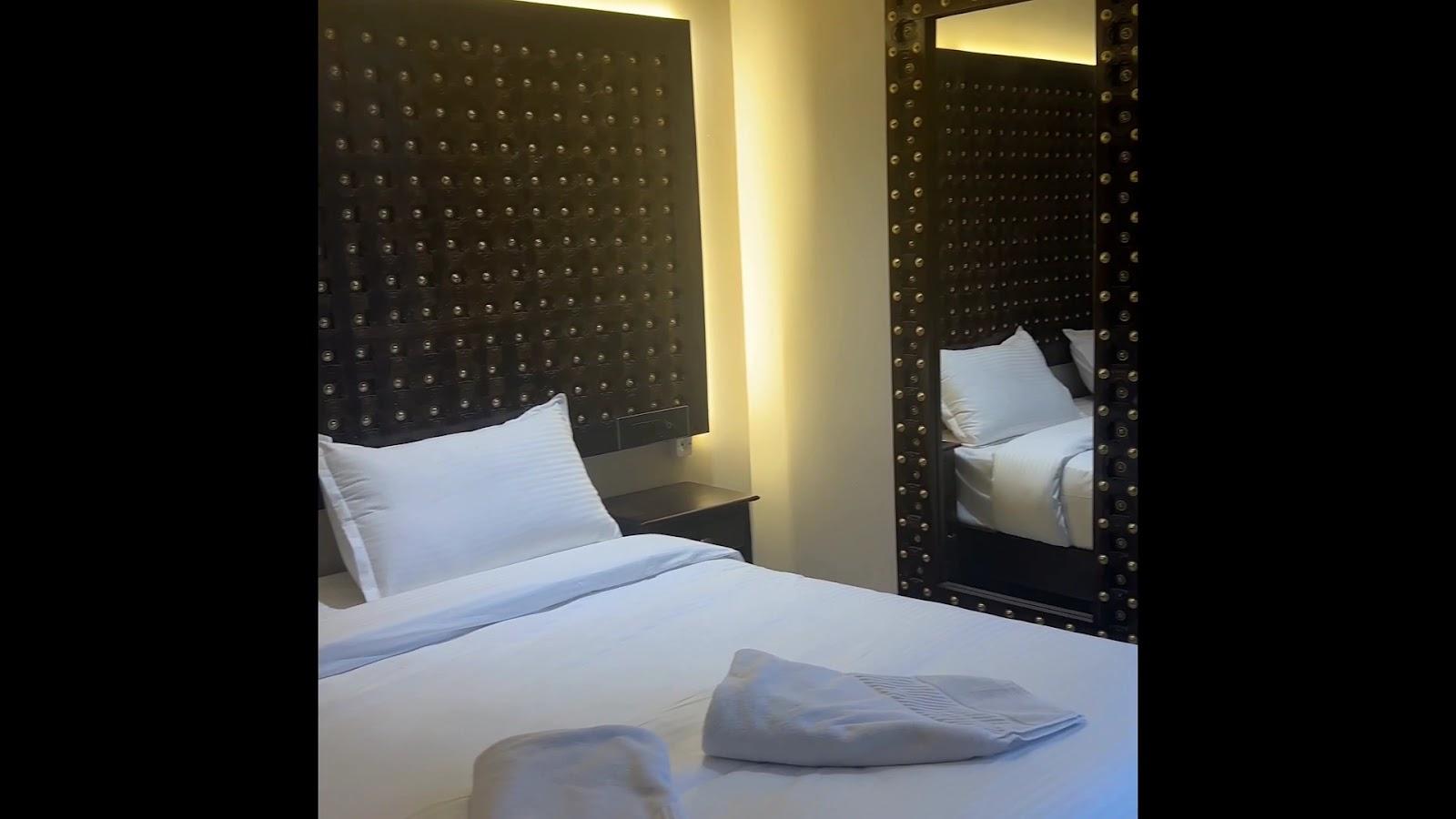 The Q Hotel – photo 2