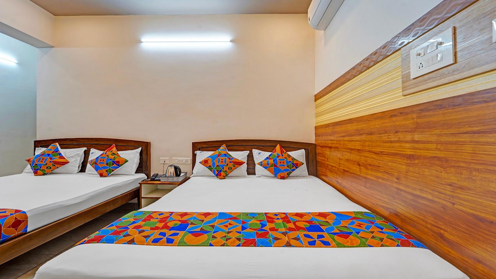 Raja Residency RR – photo 3