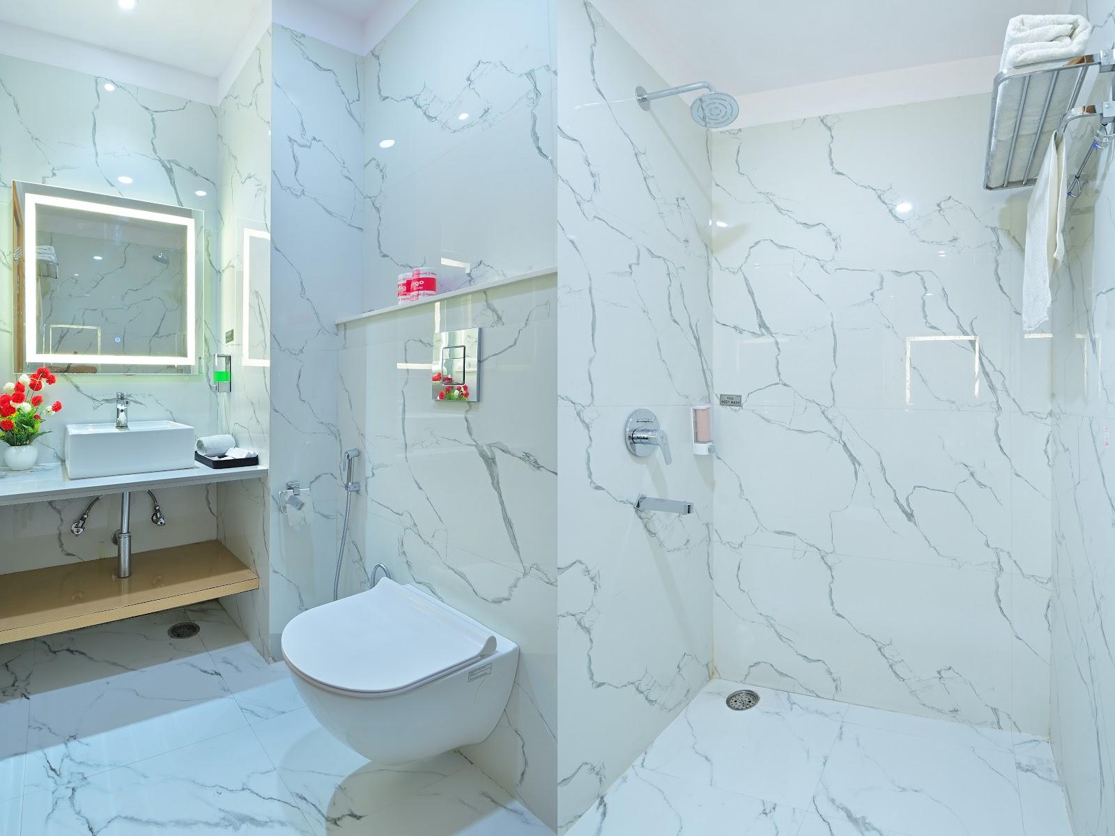 New Hotel Northern Palace – photo 4