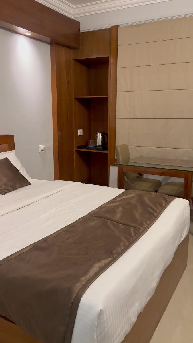 Manal Residency – photo 2
