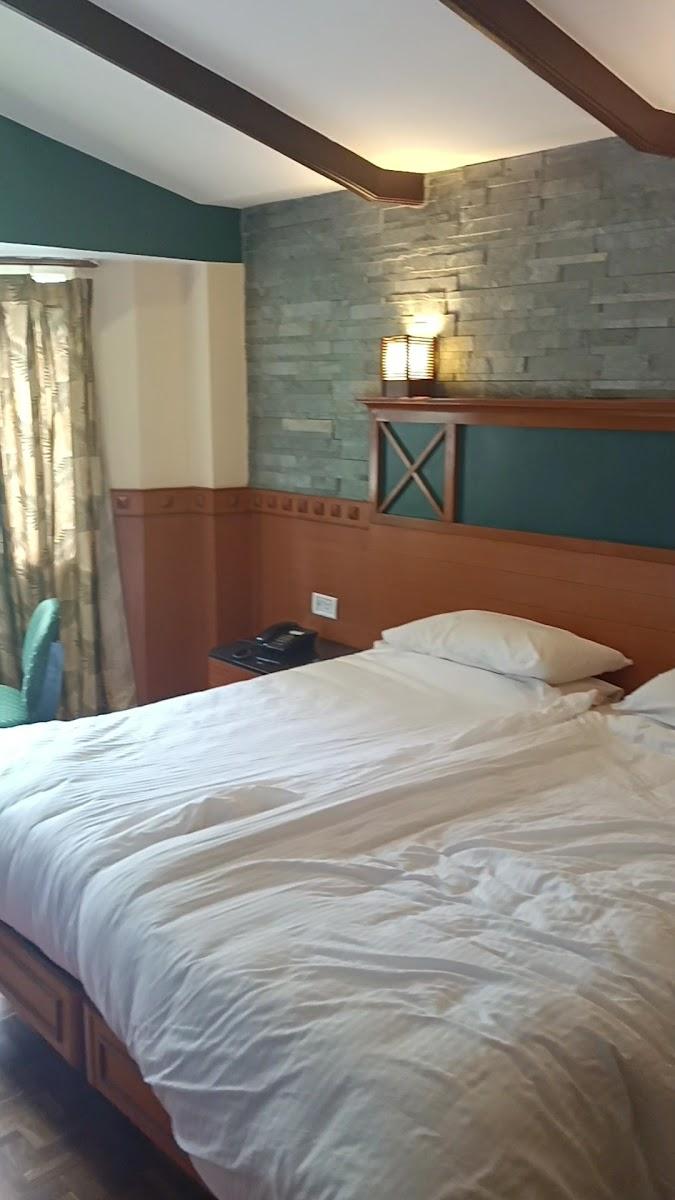 Hilltop Towers – photo 2