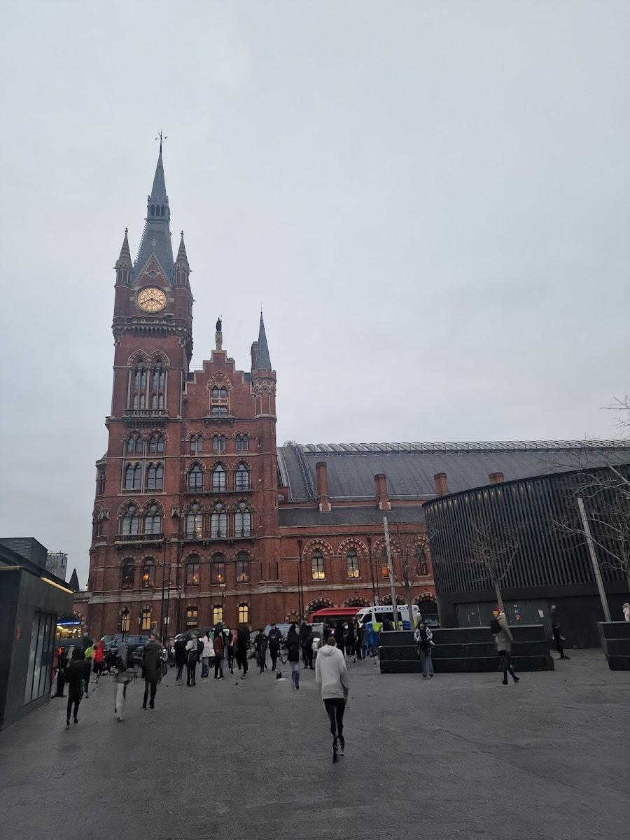 Kings Cross Station – photo 2