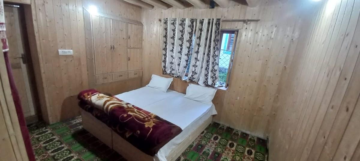 TURTUK HOME STAY