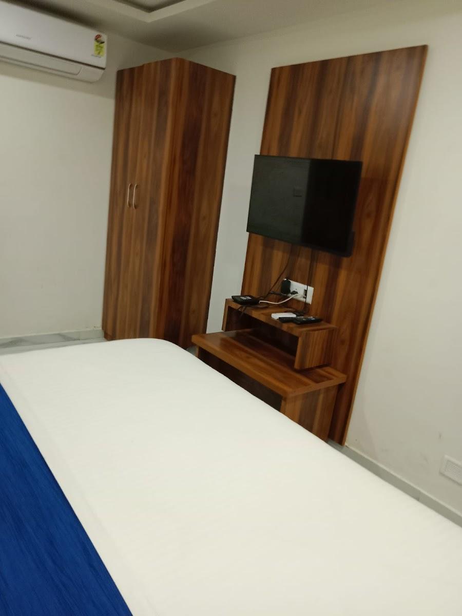 Hotel Ozone,Ahmedabad – photo 2