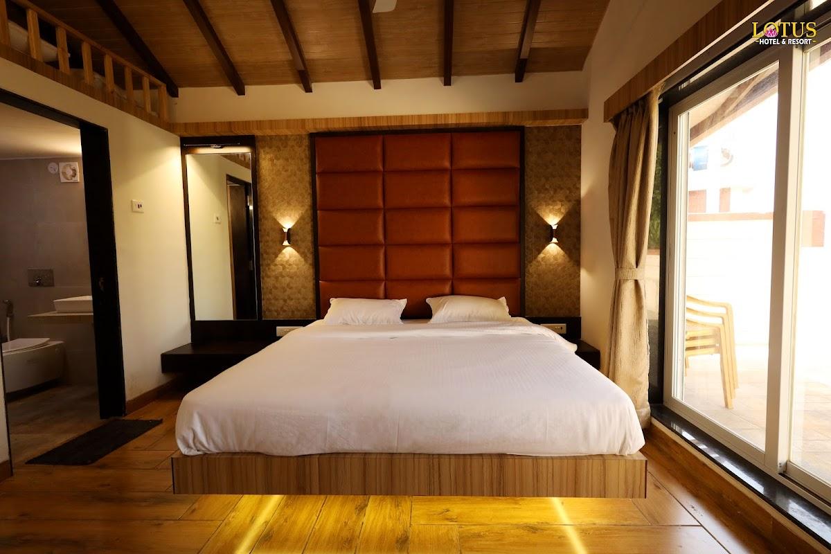 Lotus Hotel & Resort – photo 4