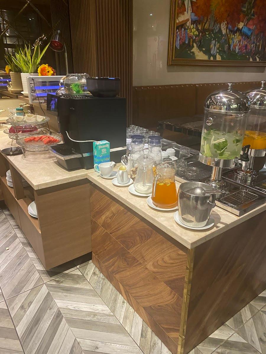 Sunflower Luxury Hotel – photo 3