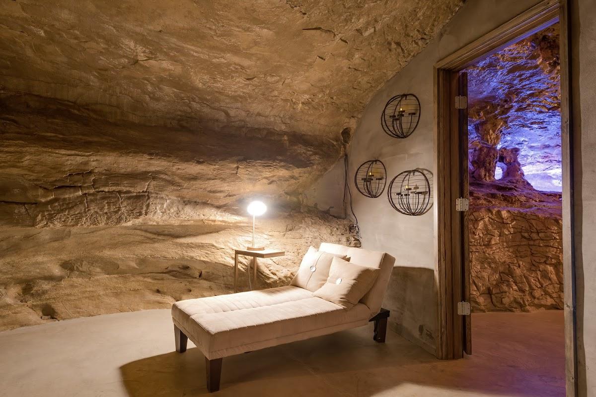 Beckham Creek Cave Lodge – photo 2