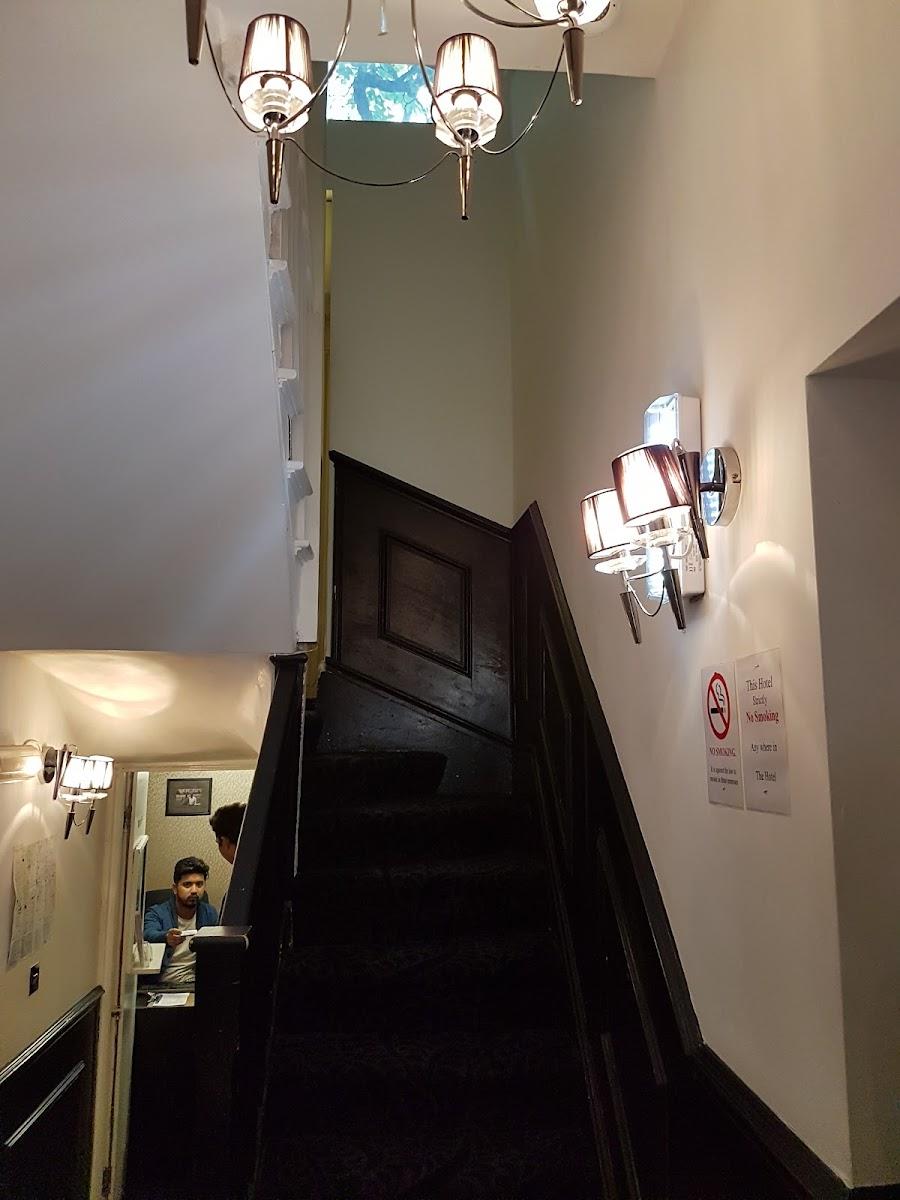 Goodwood Hotel – photo 3