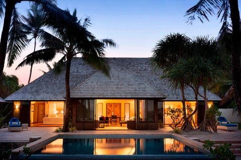 The St. Regis Bora Bora Resort – photo 1