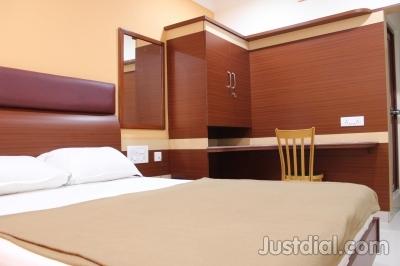 ROYAL RESIDENCY – photo 4