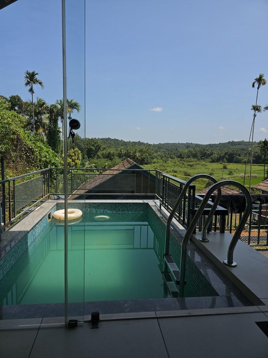 Misty Slope Resort – photo 4