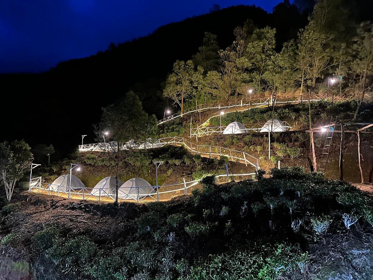 The County Camp-Kolukkumalai Base Camp – photo 1