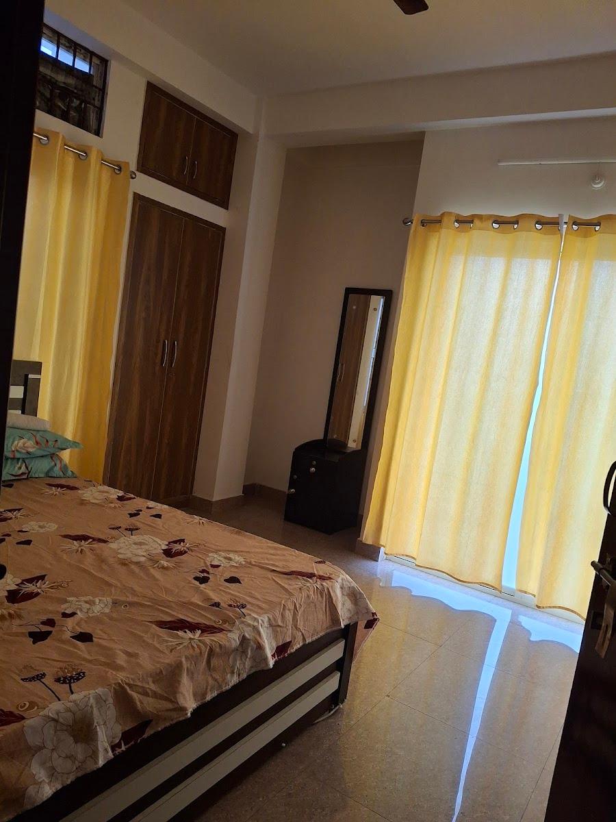Home stay – photo 1