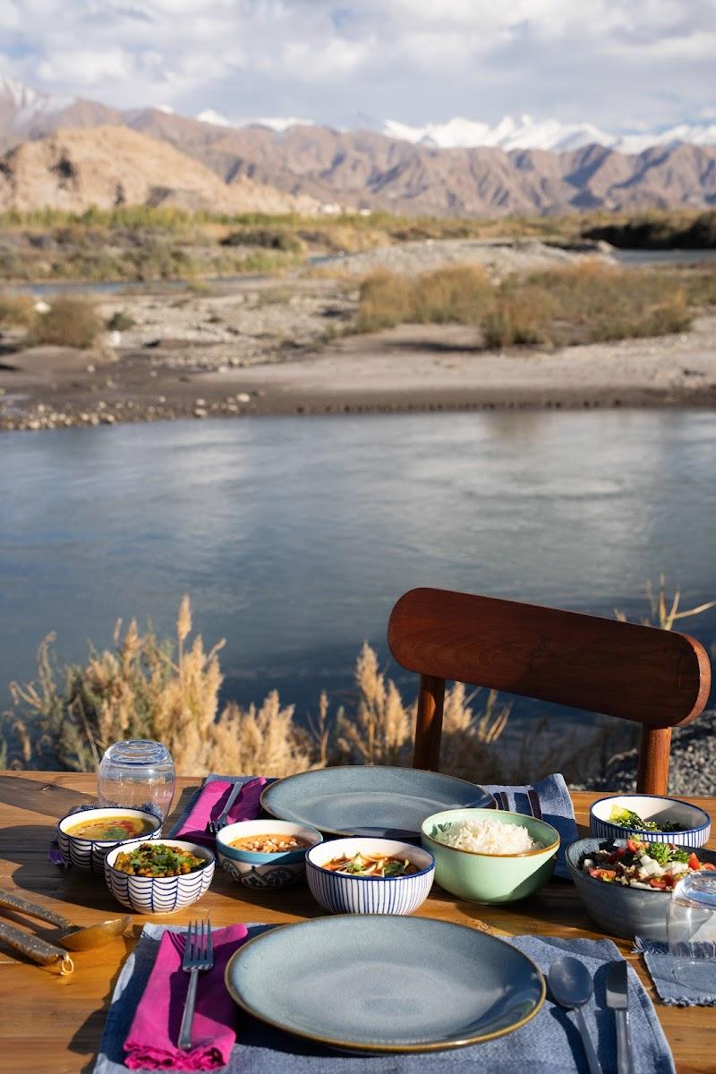 The Indus River Camp – photo 2